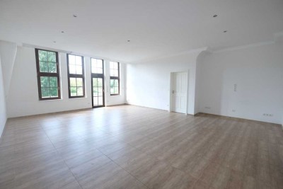 Traumhafte Wohnung mit 3 Balkonen und Fußbodenheizung im Grünen von Bochum-Hordel