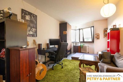 1-ZIMMER-APARTMENT MIT TIEFGARAGENSTELLPLATZ IN HARTENBERG-MÜNCHFELD