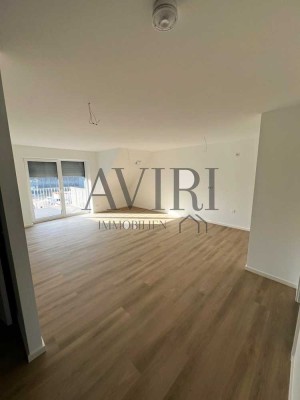 3-Zimmer-Apartment mit schönem Balkon - Bereit für Ihren Erstbezug!