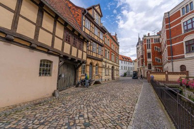 Wohnen und Arbeiten unter einem Dach im historischen Fachwerkhaus in zentralster Lage