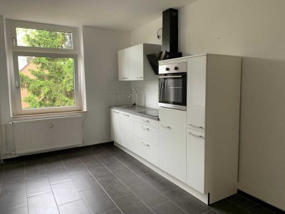 Moderne 2,5-Zimmer-Wohnung nach Sanierung mit Einbauküche– Einziehen und Wohlfühlen!