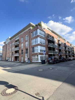Gepflegte 3-Zimmer-Wohnung mit Garten Mitten in Neuss