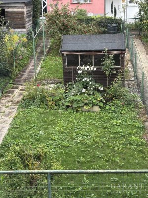 Ihr Familienhäuschen in bester Lage mit Garage