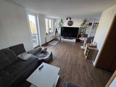 3-Zimmer-Wohnung mit Balkon - in unmittelbarer Nähe der Warnow