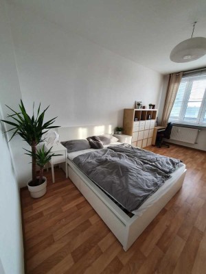 Großzügiges 2 ZKB-Wohnung - ab sofort frei!