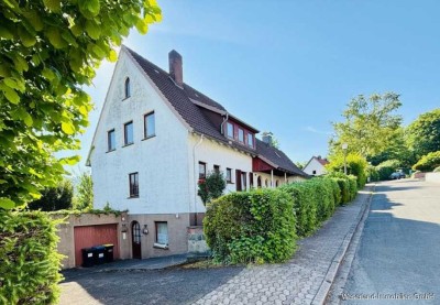 Freistehendes Mehrfamilienhaus mit Blick ins schöne Weserbergland