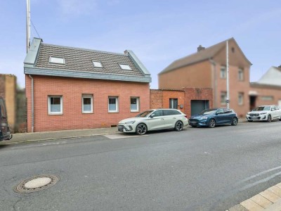 Charmantes, grundsaniertes Reihenhaus mit historischem Charme in Elsdorf