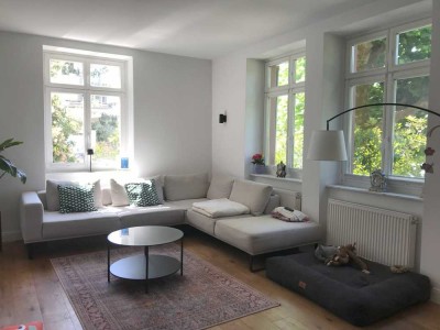 Bad Soden - Altbauvilla - 2 Zimmer Terrassenwohnung mit EBK und Keller