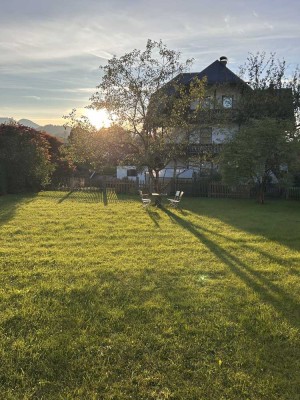 1-Zimmer mit EBK, Waschmaschine, Trockner in Hausham