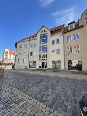 2-Raum--Wohnung mit Fahrstuhl und ebenerdiger Dusche im 2.OG in Halberstadt