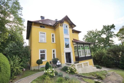 == Renovierte Altbauwohnung in Detmold - Heiligenkirchen! ==