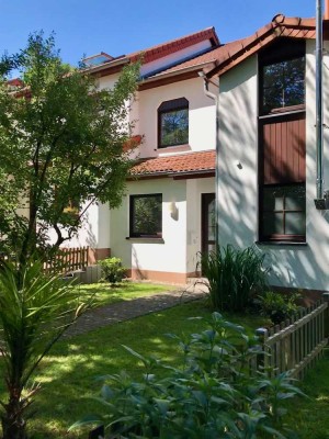 Schönes, ruhig gelegenes Reihenhaus in Waldnähe, Roetgen