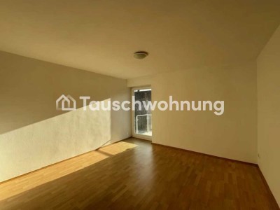 Tauschwohnung: 2 Familienhaus Wohnung 1. OG
