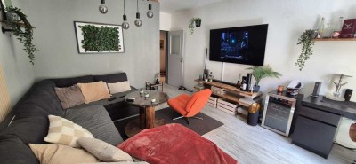 Komfortable, helle 2-Zimmer in der Innenstadt - mit Kirchturmblick, WG-geeignet