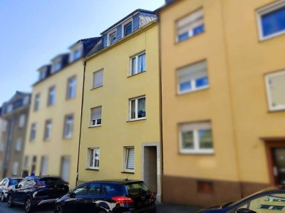 Mehrfamilienhaus mit 4 Wohneinheiten und Garten in Solingen