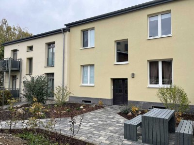 Schöne 2-Zimmer Wohnung - mit Einbauküche