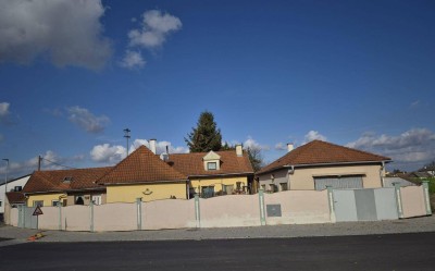 Gemütliches Landhaus mit viel Potenzial