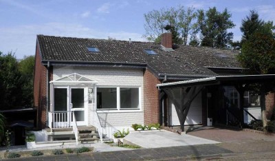 Viel Platz für die Familie! Gemütliches Reihenendhaus zur Miete.