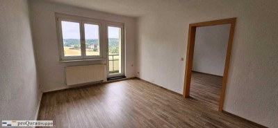Renovierte 2-Zimmer-Wohnung mit Balkon in Mihla