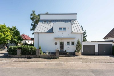Freistehendes Einfamilienhaus mit Weitblick