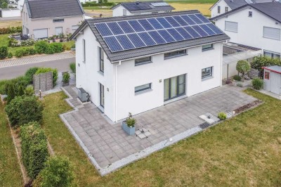 MODERN * NEUWERTIG * TOP LAGE * ENERGIEEFFIZIENZ A+