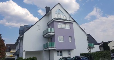 Helle 3-Raum-Wohnung mit EBK und Süd-Balkon in Rodgau Nieder-Roden