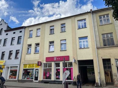 schöne 4-Raum Wohnung im Zentrum von Schönebeck