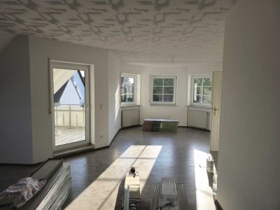 4,5-Zimmer-Wohnung mit Balkon in Aschaffenburg / Nilkheim