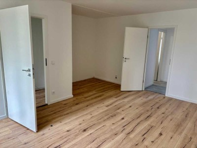 Erstbezug nach Renovierung! Großzügiges Apartment in Top Lage am AGFA-Gelände