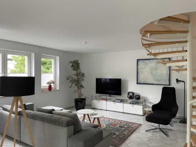 Geschmackvolle 4-Raum-Maisonette-Wohnung mit zwei Balkonen in Essen-Kettwig