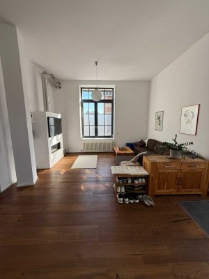 Exklusive 2-Zimmer Loft-Wohnung in Bonn-Beuel mit Stellplatz