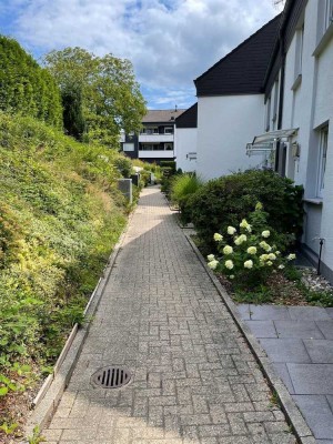 Ruhig gelegenes Reihenmittelhaus in Silschede mit Garage