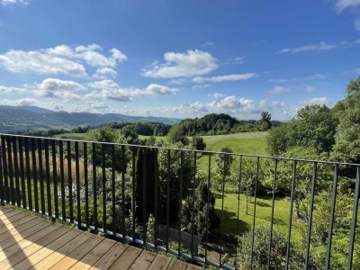 Exclusive Wohnungen in ruhiger Lage mit traumhaften Fernblick