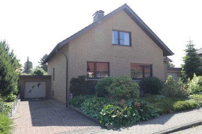 Ihr neues Zweifamilienhaus in Herford: Platz, Ruhe & ein schöner Garten