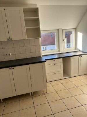 Ideal für eine große Familie oder WG mit 2 Bädern - Ankleide - Abstellkammer