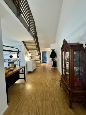 Sehr schöne Neubau Maisonette Wohnung zum 01.03.25