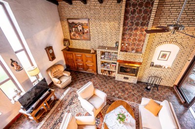 *** Wer das Besondere sucht *** 170 m² großes Haus mit Stil und tollem Garten