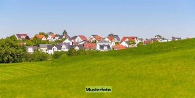 Einfamilien-Doppelhaushälfte mit Garage