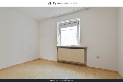 Heimeliges Einfamilienhaus mit 900qm Grund in Donauwörth OT Nordheim!