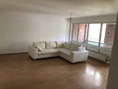 Helle 2-Zimmer-Wohnung mit Balkon im 2. OG in Dortmund-Marten