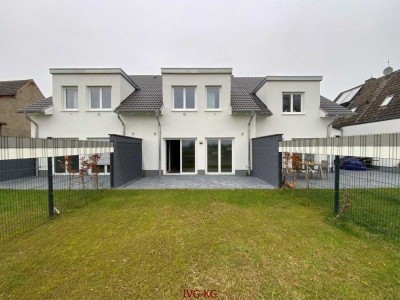 Hückelhoven-Baal: Niedrigenergie-Einfamilienmittelhaus, Erstbezug, 30 Minuten von Düssel