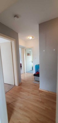 Schöne 3 Zimmer Wohnung in Meisenheim zu Vermieten.