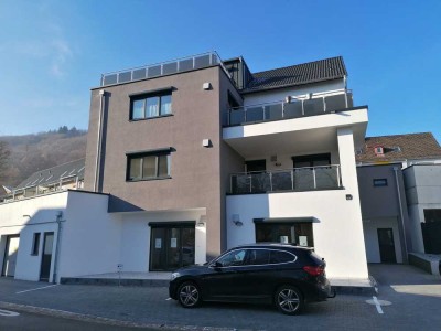 Geräumige 1-Zimmer-Erdgeschosswohnung / teilmöbliert / gehobener Innenausstattung