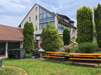 Helle 4-Zimmer-Wohnung mit gehobener Innenausstattung in Eckental