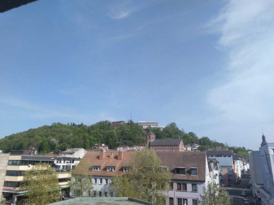 Hübsche 2 ZKB-Wohnung mit Balkon