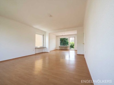 Lichtdurchflutete 2 Zimmer Wohnung in Brebach!