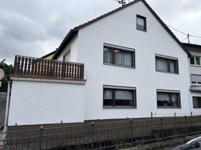 Preiswertes 4,5-Zimmer-Einfamilienhaus in Remagen