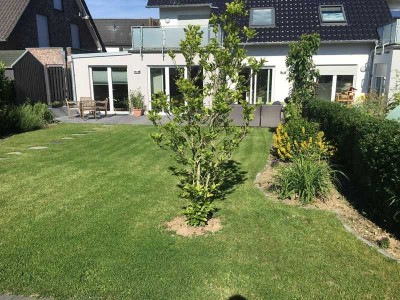 Geschmackvolle, gepflegte 3-Raum-EG-Wohnung mit geh. Innenausstattung mit Garten und EBK in Kleve