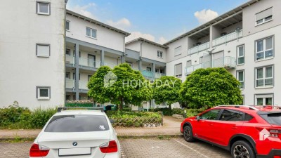 Sofort bezugsfrei: Geräumige Maisonette-Wohnung mit 3 Zimmern, Balkon, Loggia und eigenem Stellplatz