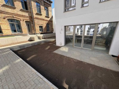SPECIAL OFFER: ERSTBEZUG im EIGENEN TOWNHOUSE: 5-Zi, 4 Etagen, TERRASSE + GARTEN